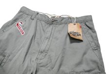 画像2: Deadstock Levi's Cargo Shorts Grey (2)