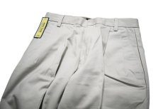 画像2: Deadstock Dockers Pleated Chino Trouser Relaxed Fit #1014 Stone (2)