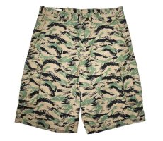 画像1: Levi's Camouflage Cargo Shorts リーバイス (1)