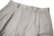 画像2: Used Gap Pleated Chino Shorts (2)