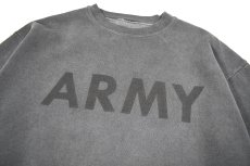 画像2: Used Us Army Sweat Shirt Black Over Dye (2)