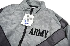 画像2: Deadstock Us Army PT IPFU Army Nylon Jacket Digital Camo (2)