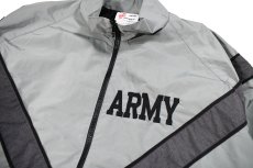 画像2: Used Us Army PT IPFU Army Nylon Jacket (2)