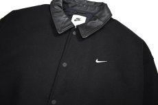 画像2: Nike Solo Swoosh Wool Varsity Jacket Oversized Fit (2)