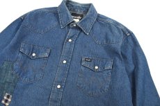 画像2: Used Wrangler Damaged Denim Western shirt (2)