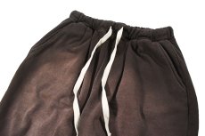 画像2: MOOJI MOOJI US Sweat Pants Aged Brown (2)